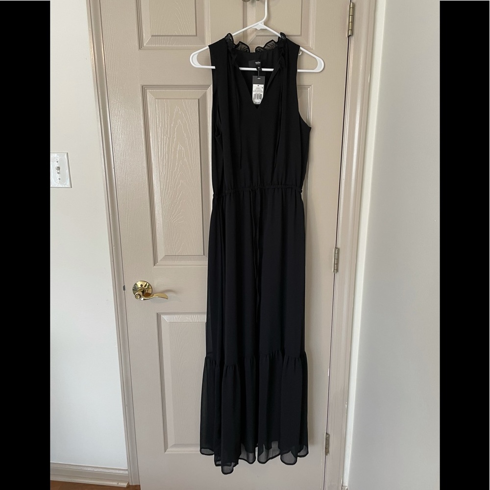 Mossimo black maxi dress - size medium
